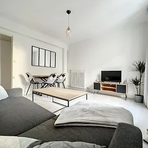 https://commodits-et-transport-pieds.inbrittany.com
